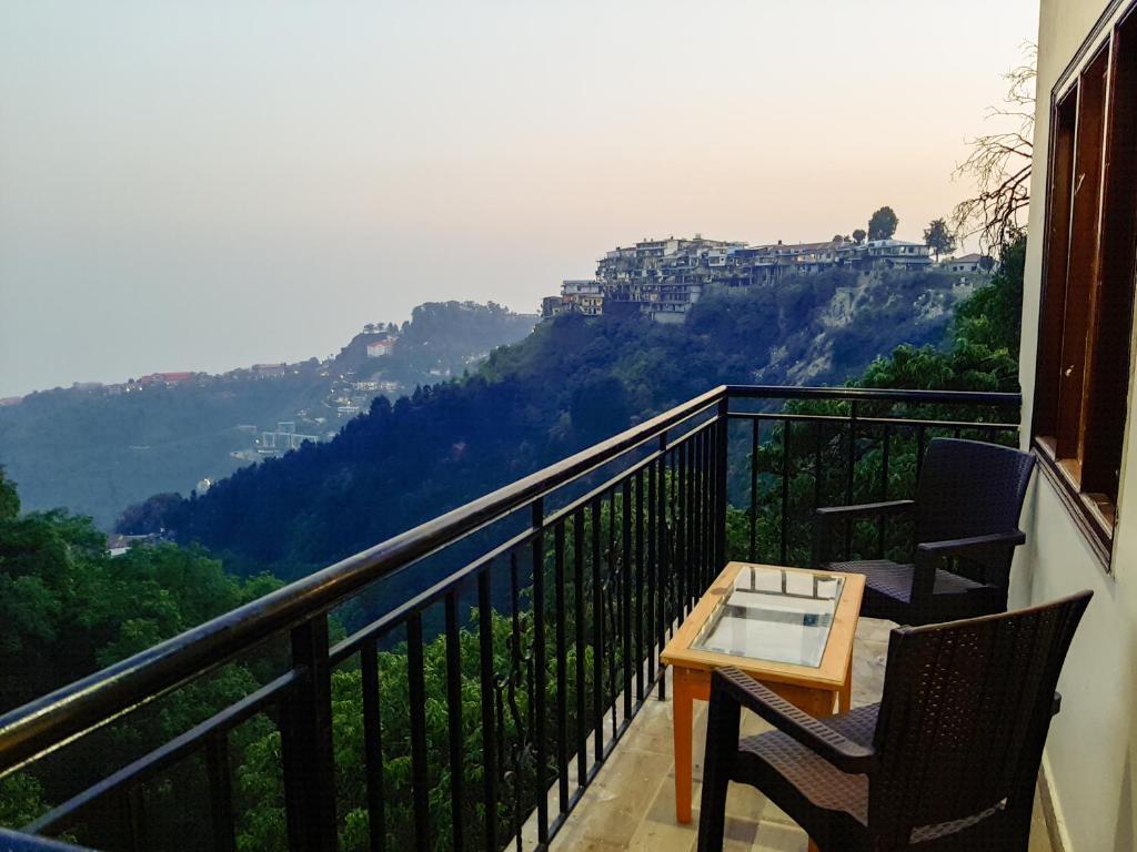 מוסורי Hotel Oakland Landour מראה חיצוני תמונה
