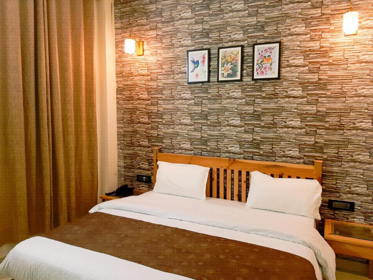 מוסורי Hotel Oakland Landour מראה חיצוני תמונה