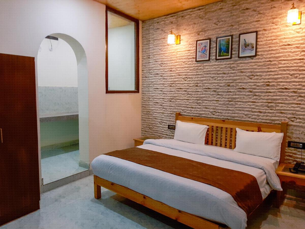 מוסורי Hotel Oakland Landour מראה חיצוני תמונה